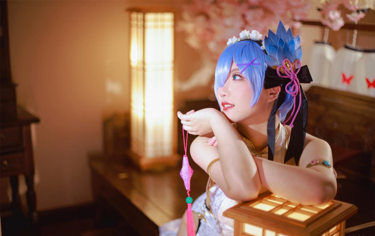 《re:从零开始的异世界生活》蕾姆cosplay